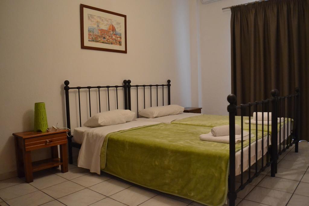 Eliza Studios And Apartments Pefkochori Bagian luar foto