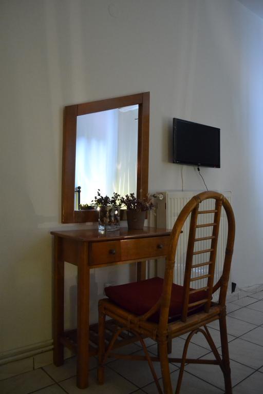 Eliza Studios And Apartments Pefkochori Bagian luar foto